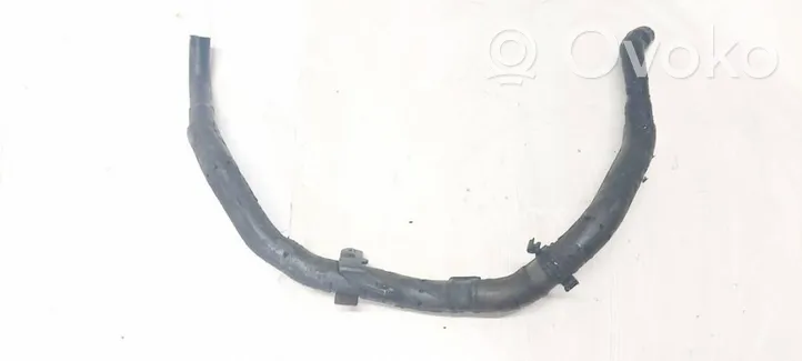 Volvo S60 Tubo flessibile del liquido di raffreddamento del motore 08651049