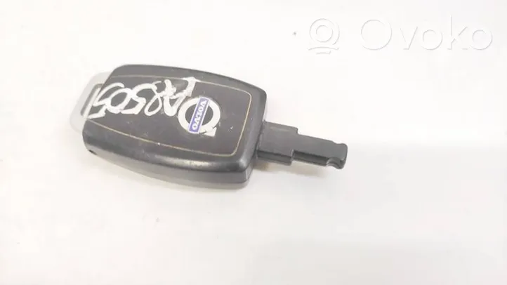 Volvo S40 Ignition key/card 