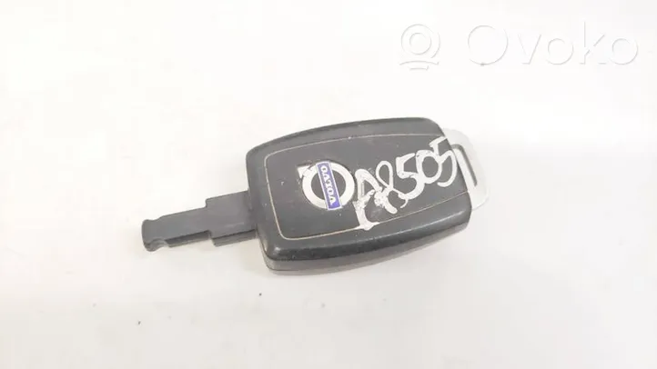 Volvo S40 Ignition key/card 