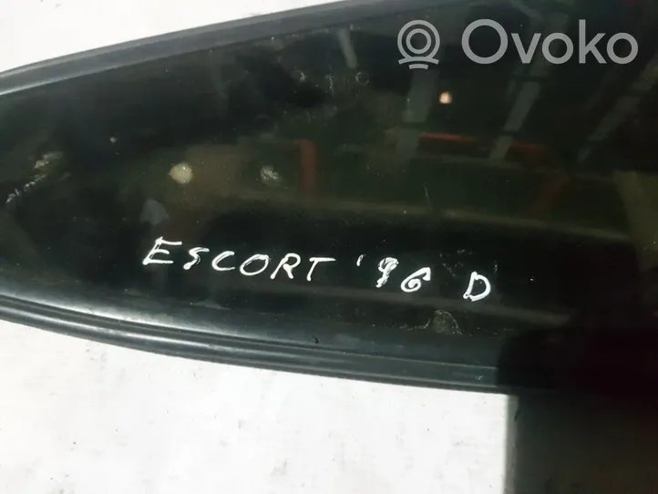 Ford Escort Rear side window/glass 