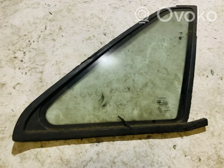 Volvo 440 Rear side window/glass 