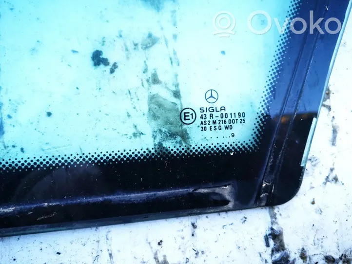 Mercedes-Benz E W210 Fenêtre latérale avant / vitre triangulaire 