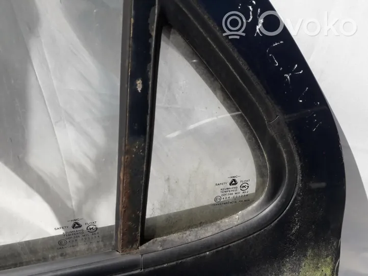 Hyundai Lantra II Rear vent window glass 