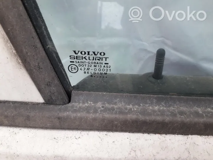 Volvo 460 Etuoven ikkunalasi, neliovinen malli 