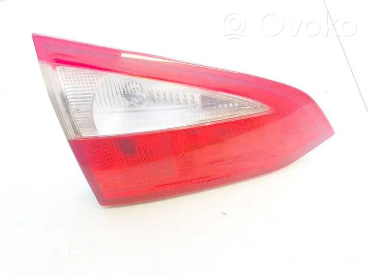 Ford Focus Tailgate rear/tail lights mb5113a603b