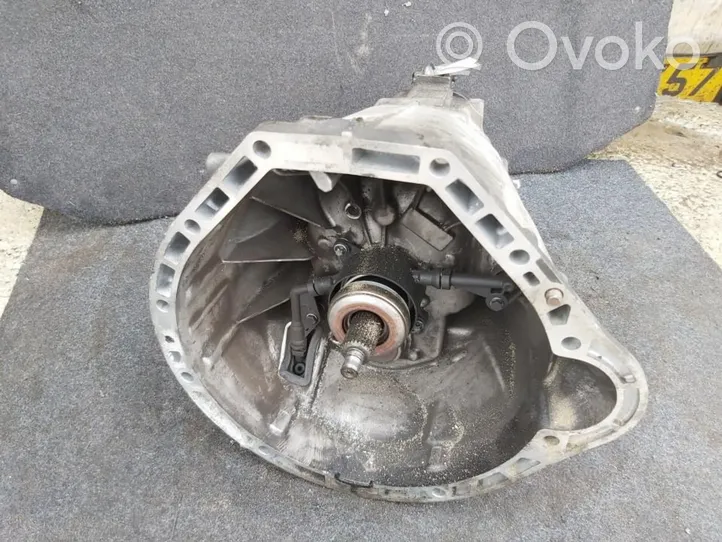 Mercedes-Benz C W203 Mechaninė 5 pavarų dėžė 2032603102