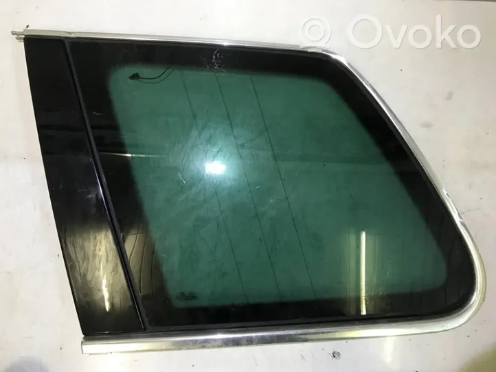 Volkswagen Touareg I Rear side window/glass 7l6853995