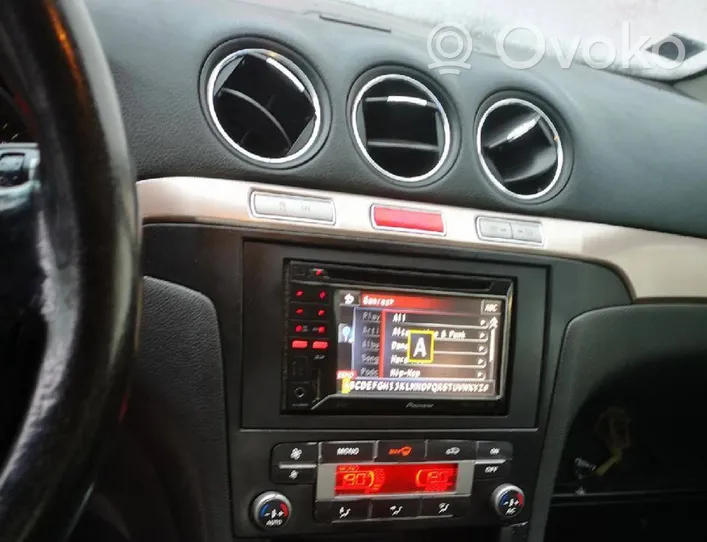 Ford S-MAX Panel / Radioodtwarzacz CD/DVD/GPS P15653A0132902