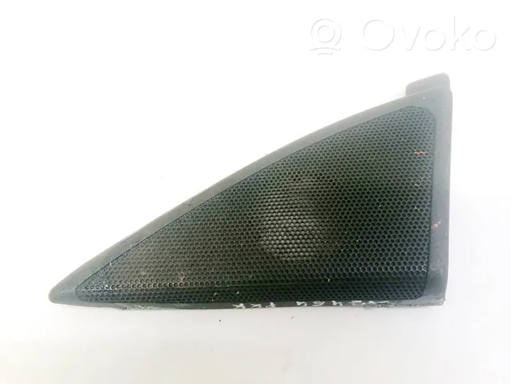 Mercedes-Benz C W203 Grilles/couvercle de haut-parleur latéral A2037250194