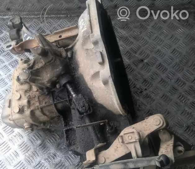 Opel Vectra A Manualna 5-biegowa skrzynia biegów 90334345