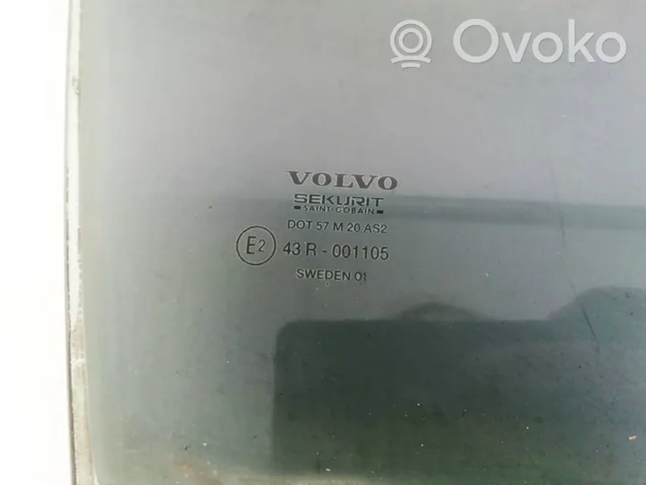 Volvo V70 Vetro del finestrino della portiera posteriore 