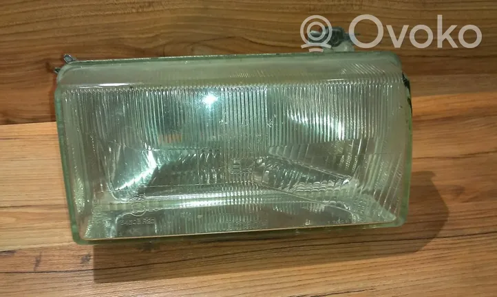 Audi 80 90 B2 Lampa przednia 1305621025