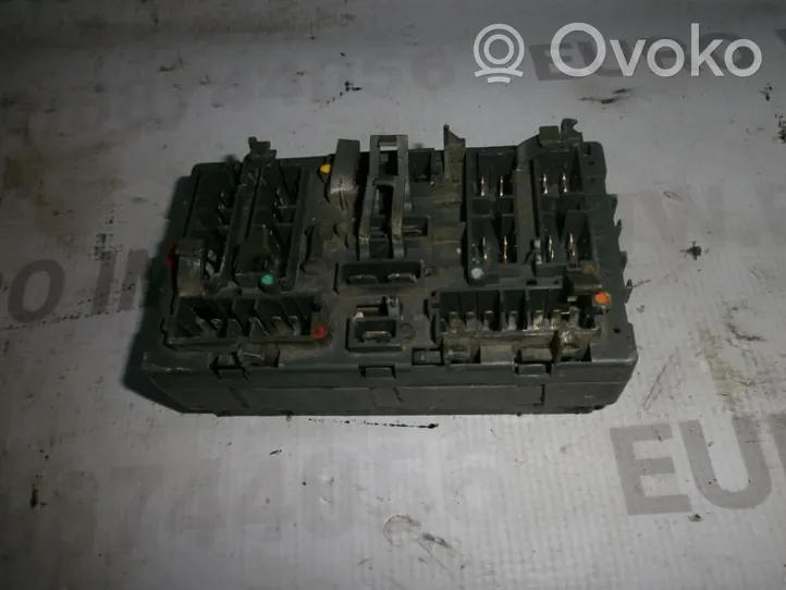 Peugeot 406 Module confort 9450582180