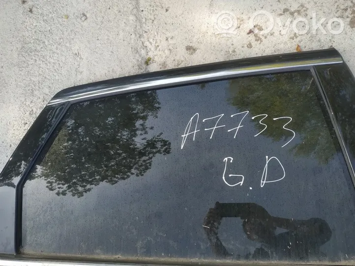 Hyundai ix 55 Rear door window glass 