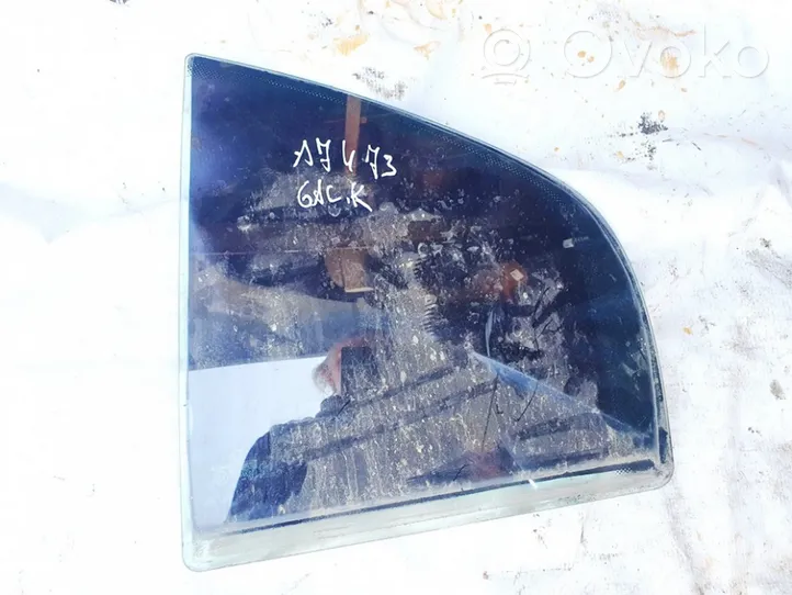 Skoda Superb B5 (3U) Mazais stikls "A" aizmugurējās durvīs 