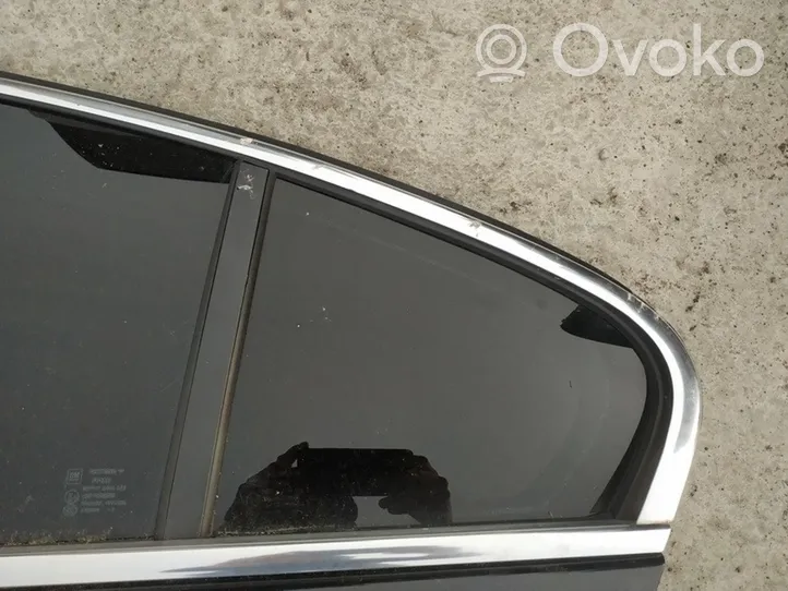 Opel Insignia A Rear vent window glass 