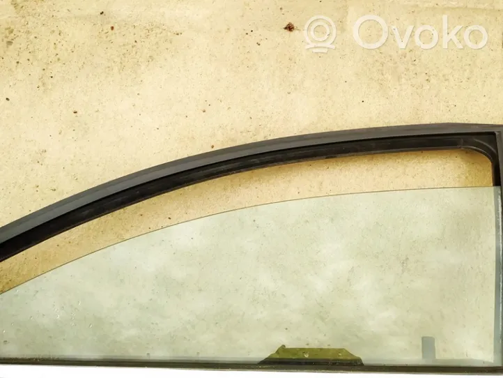 Opel Signum Front door window glass four-door 