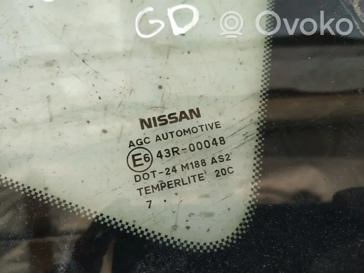 Nissan Qashqai Seitenfenster Seitenscheibe hinten 