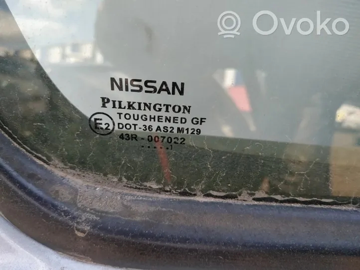 Nissan Almera N16 Takakulmaikkunan ikkunalasi 