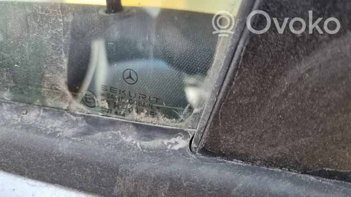 Mercedes-Benz A W168 Pagrindinis priekinių durų stiklas (keturdurio) 
