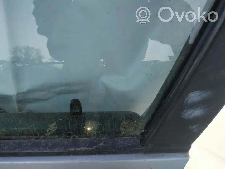 Peugeot 206 Vetro del finestrino della portiera anteriore - quattro porte 