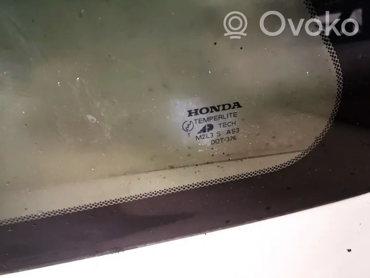 Acura MDX I Szyba karoseryjna tylna 