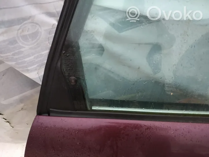 Audi A6 S6 C4 4A Rear door window glass raudona