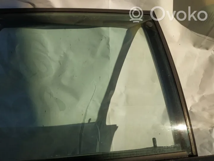 Audi 80 90 B3 Rear door window glass 