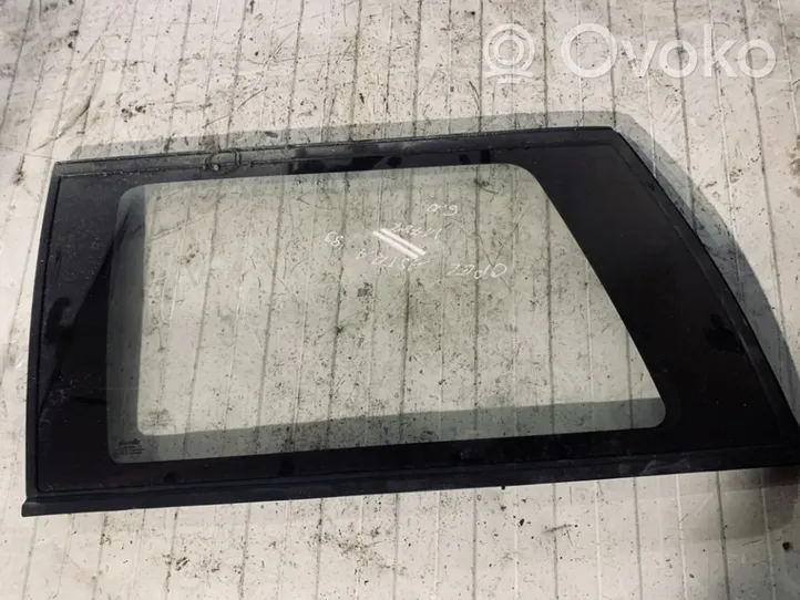 Opel Astra F Rear side window/glass 