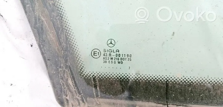 Mercedes-Benz E W210 Szyba karoseryjna tylna 