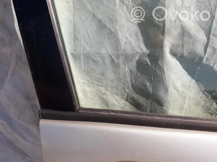 Toyota RAV 4 (XA20) Etuoven ikkunalasi, neliovinen malli 