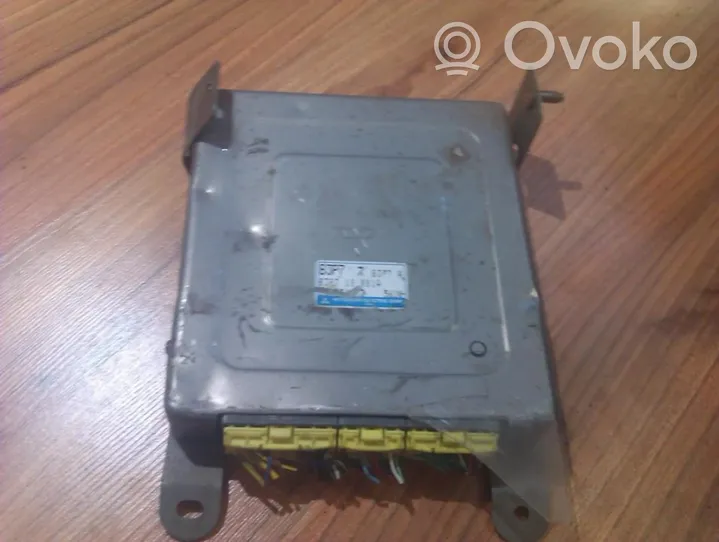 Mazda 323 Sterownik / Moduł ECU b3p718881a