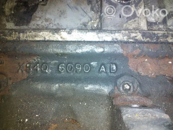 Ford Focus Engine head xs406090ad