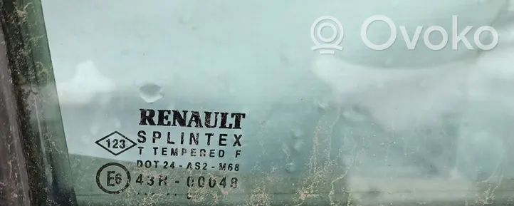 Renault Scenic I Szyba drzwi tylnych Pilka