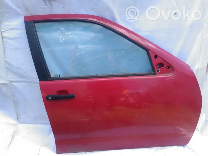 Seat Cordoba (6K) Drzwi przednie raudona