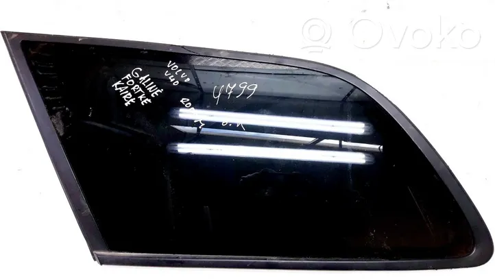 Volvo S40, V40 Rear side window/glass 