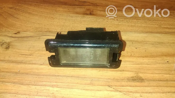 Renault Megane I Lampa oświetlenia tylnej tablicy rejestracyjnej 7700417901