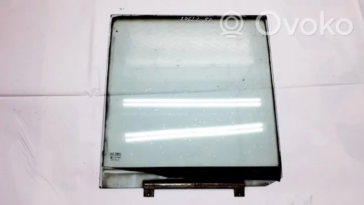 Land Rover Discovery Rear door window glass 43r00003