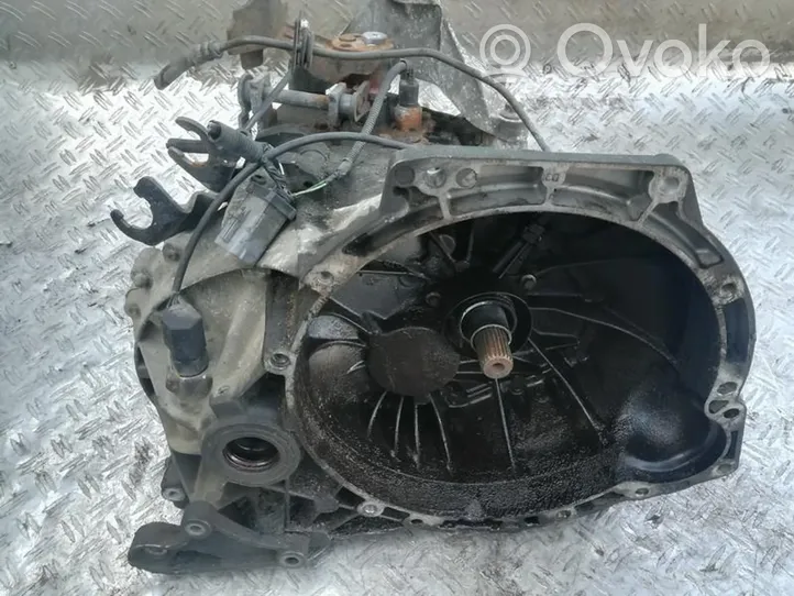 Ford Focus Manualna 5-biegowa skrzynia biegów XS4R7F096CB