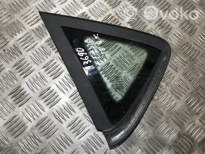 Ford Fiesta Rear side window/glass 8a61a29751a