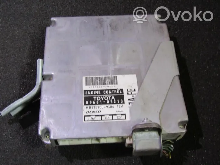 Toyota Avensis T220 Sterownik / Moduł ECU 8966105210