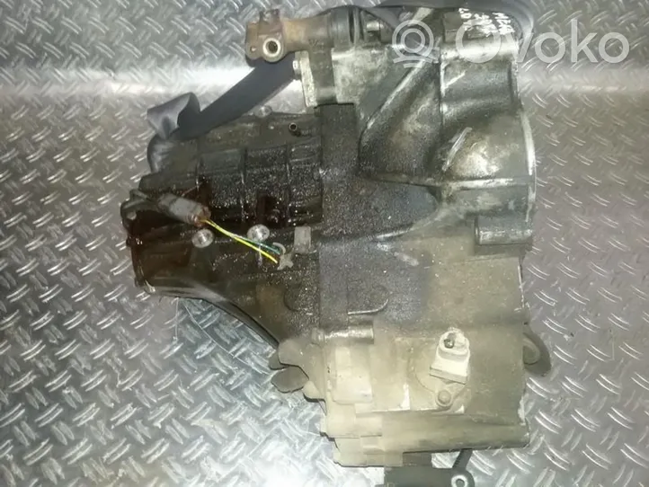 Nissan Primera Boîte de vitesses manuelle à 5 vitesses 2j6