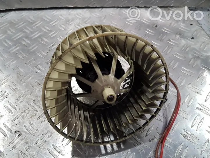 Opel Omega B1 Ventola riscaldamento/ventilatore abitacolo 