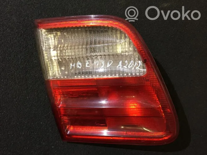 Mercedes-Benz E W210 Tailgate rear/tail lights a2108206164