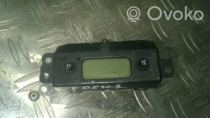 Ford Focus Monitor / wyświetlacz / ekran 3A27102327014