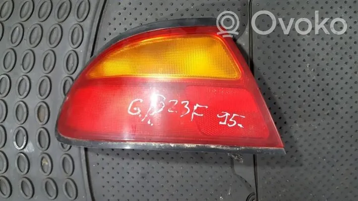 Mazda 323 F Luci posteriori 