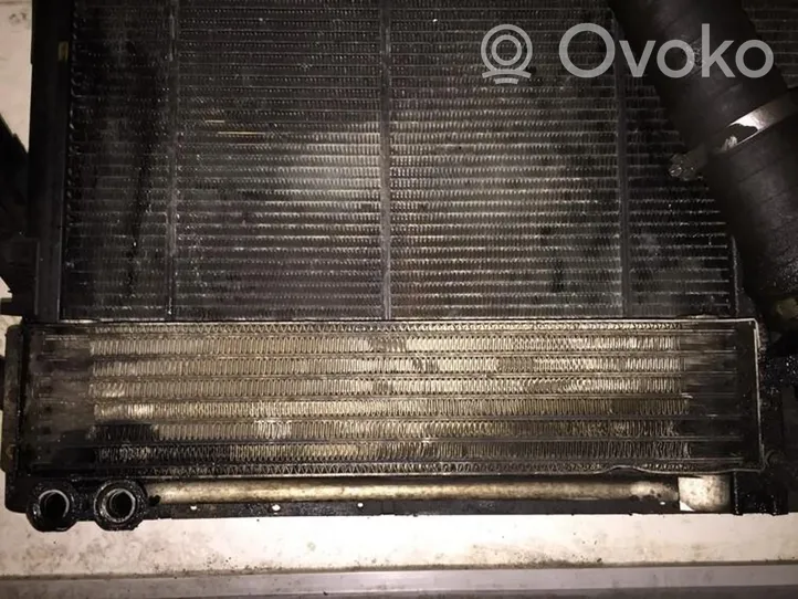 Renault Laguna I Dzinēja eļļas radiators 