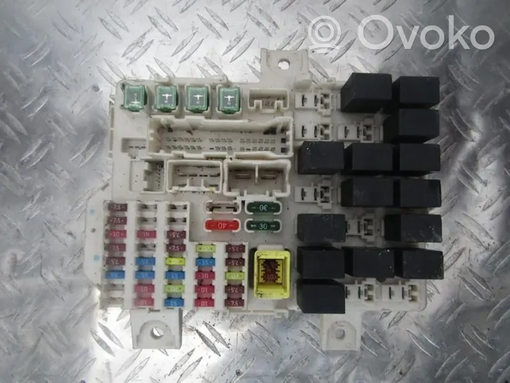 Mitsubishi Colt Module confort 8637A118