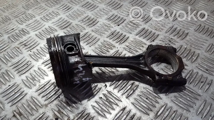 Volkswagen Polo III 6N 6N2 6NF Piston with connecting rod 