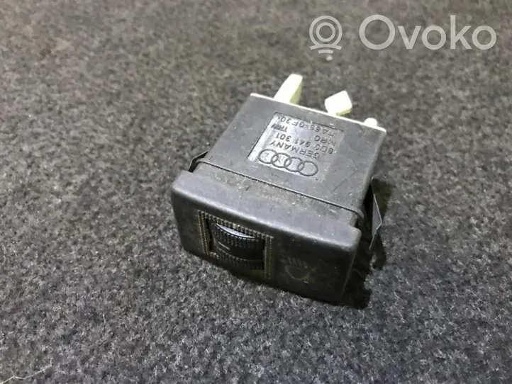 Audi A4 S4 B5 8D Interruttore di regolazione livello altezza dei fari 8d0941301